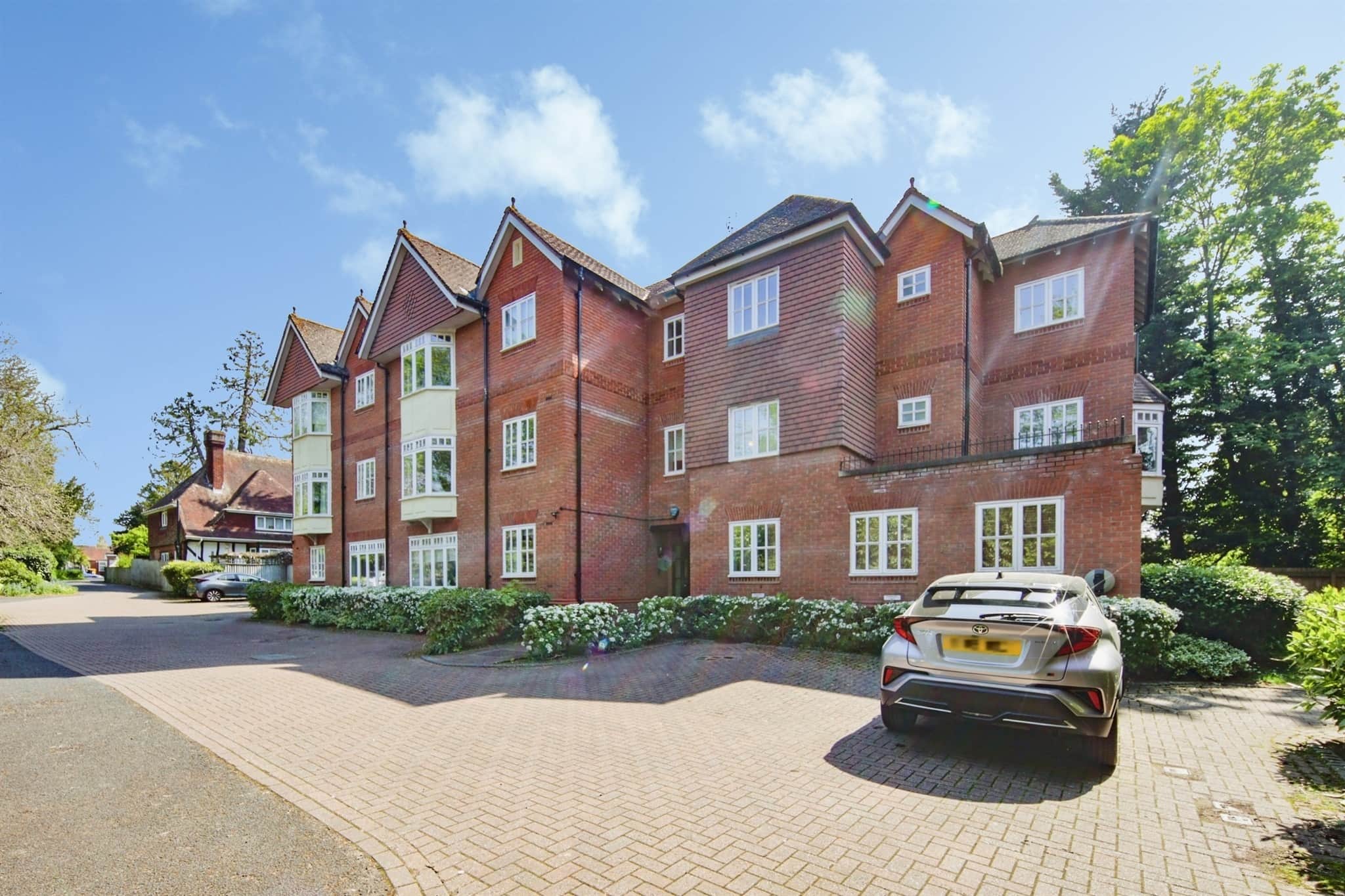 Property at Mulberry Court, Kenilworth